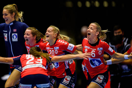 Heidi Løke of Norway celebrates