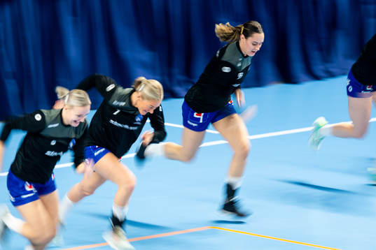 Hallbys spelare
