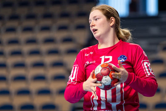 Hallbys målvakt Christina Lövgren Hallberg deppar