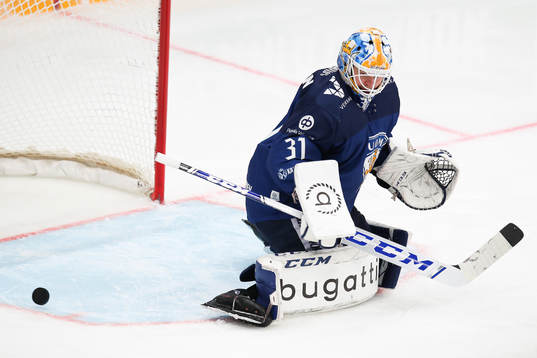 goalkeeper Janne Juvonen of Finland