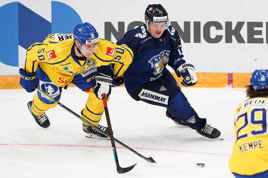 Viktor Lööv of Sweden and Julius Junttila of Finland