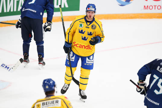 Oskar Lindberg of Sweden celebrates the 2-0 goal
