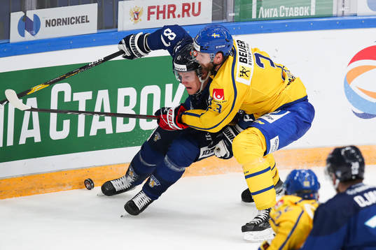 Klas Dahlbeck of Sweden and Harri Pesonen of Finland