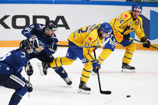 Teemu Turunen of Finland and Lukas Bengtsson of