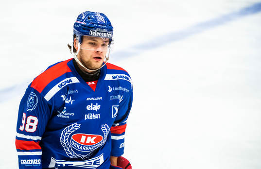Oskarshamns Oliver Larsen jublar