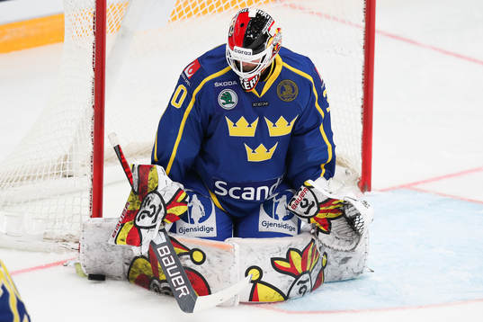 goalkeeper Anders Lindbäck of Sweden during the Channel