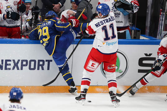 Mario Kempe of Sweden and Andrej Nestrasil of Czech