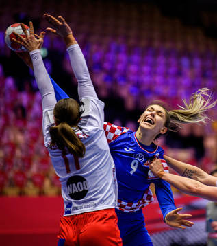 Camila Micijevic of Croatia and Line Haugsted of Denmark