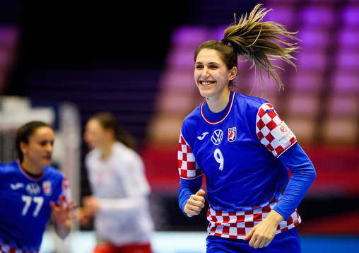 Camila Micijevic of Croatia celebrates