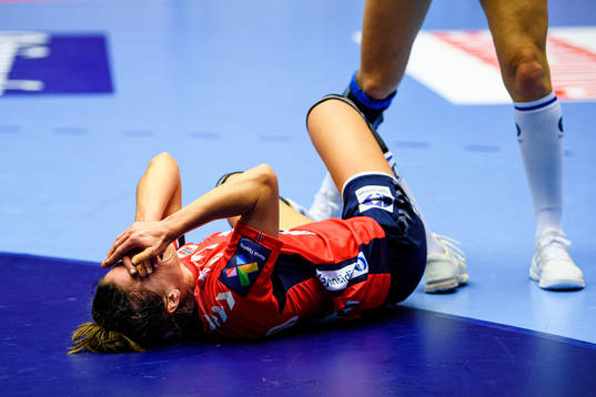 Stine Ruscetta Skogrand of Norway in pain