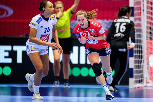 Sanna Charlotte Solberg-Isaksen of Norway celebrates