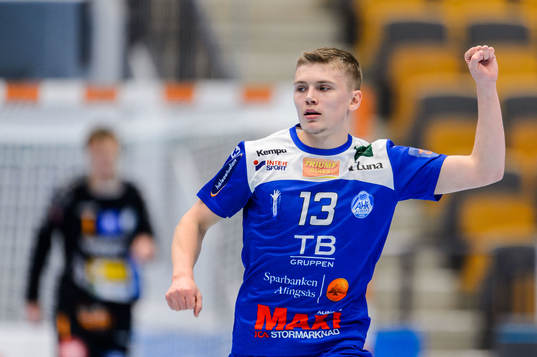 Alingsås Benjamin Helander jublar