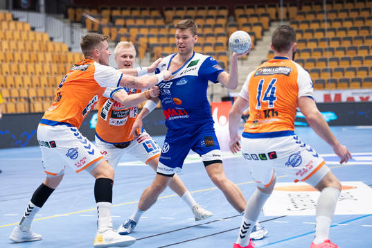 Kristianstads Adam Nyfjäll och Alingsås Aron Dagar