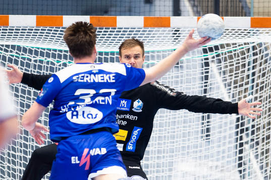 Kristianstads målvakt Espen Christensen och Alingsås