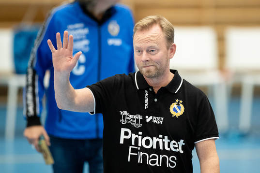 Redbergslids tränare Magnus Johansson innan