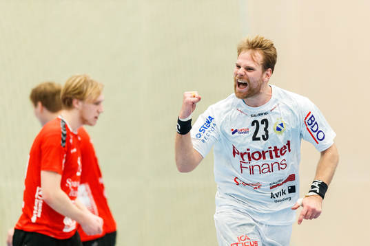 Redbergslids Oskar Ysander jublar