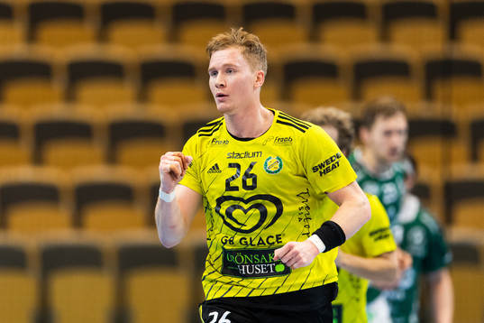 Sävehofs Jonathan Edvardsson jublar