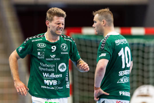 Varbergs Oscar Kihlstedt har ont
