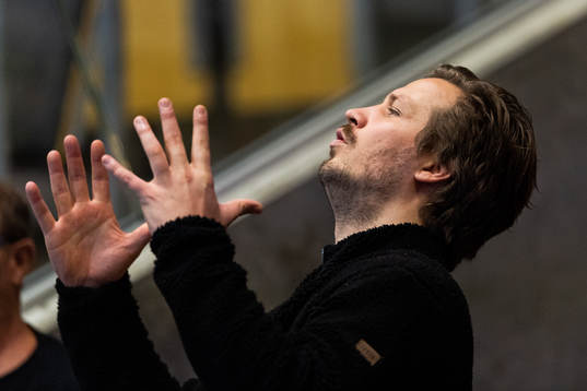 Sävehofs sportchef Emil Berggren reagerar