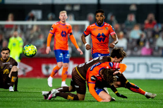 Erikson Spinola "Nenass" Lima of Aalesund