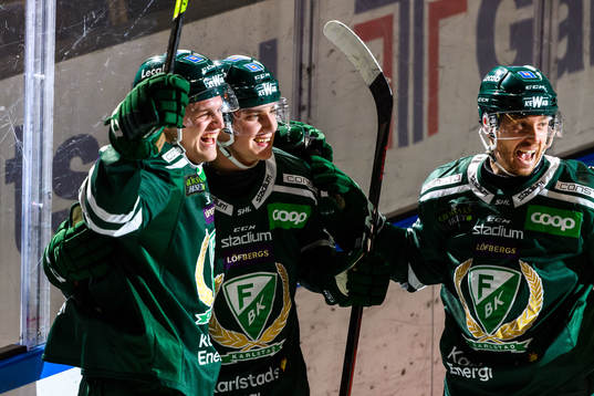 Färjestads Adam Ginning, Michael Lindqvist och Jacob