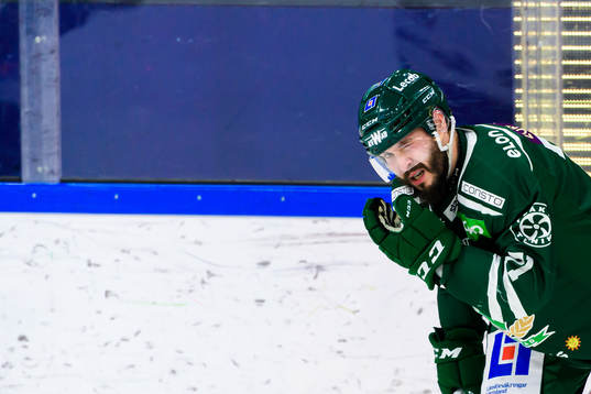 Färjestads Jesse Virtanen har ont