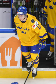 Lucas Raymond of Sweden steps