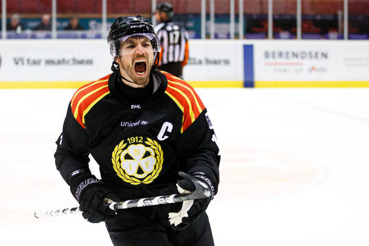 Brynäs Anton Rödin jublar