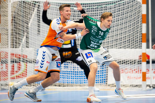 Kristianstads Adam Nyfjäll och Varbergs Jonathan Lindberg