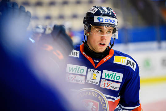 Växjös Jack Drury jublar