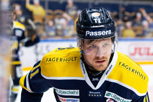 s Simon Önerud
