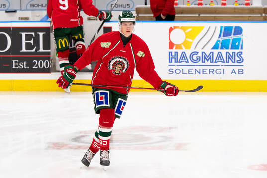 Frölundas Elmer Söderblom innan ishockeymatchen i SHL