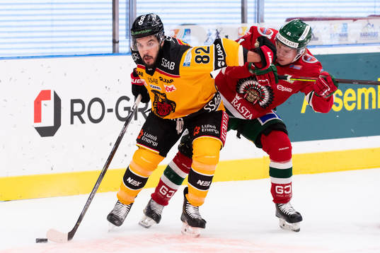 Luleås Chris Desousa och Frölundas Karl Henriksson