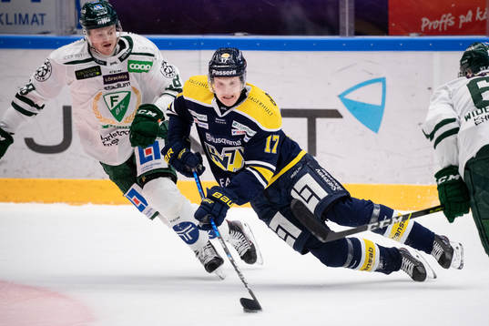 s Emil Johansson