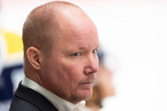s assisterande tränare Jonas Holmström
