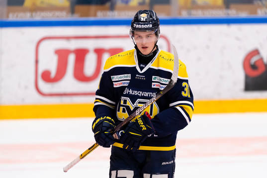 s Oskar Olausson