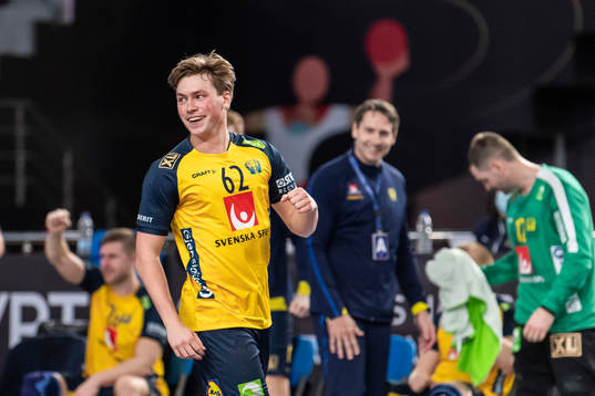Valter Chrinz of Sweden celebrates