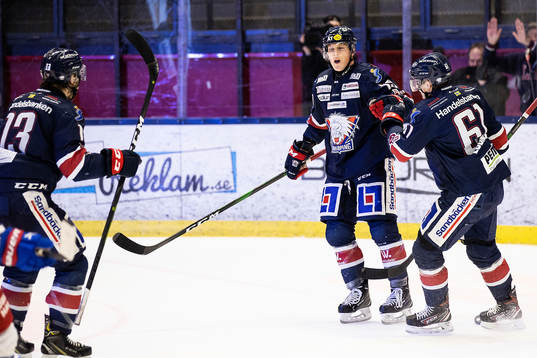 Linköpings Patrik Lundh jublar