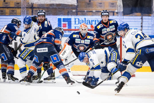 Leksands Patrik Zackrisson och Växjös Miika Koivisto och