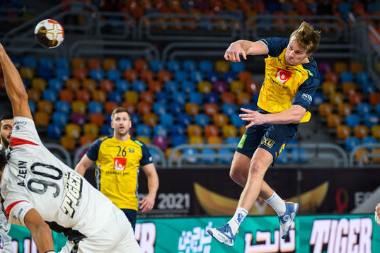 Jonathan Carlsbogård of Sweden