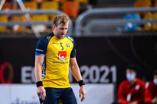 Max Darj of Sweden looks dejected
