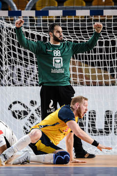 Goalkeeper Karim Hendawy of Egypt celebrates in front of