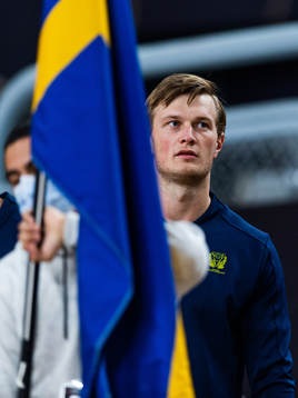 Jonathan Carlsbogård of Sweden