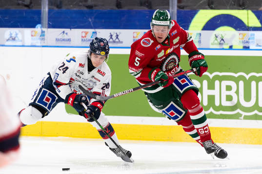 Linköpings Elliot Ekmark och Frölundas Filip Johansson