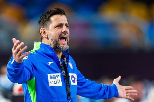 Bläddra bland fler bilder av 2021 IHF World Handball Championship, day 8, North Macedonia - Slovenia