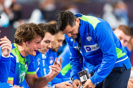 Jure Dolenec and Ljubomir Vranjes, head coach of Slovenia