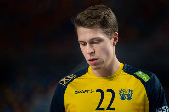 Lucas Pellas of Sweden looks dejected