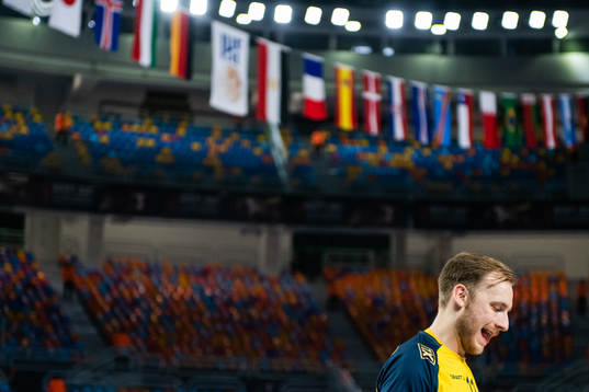 Daniel Pettersson of Sweden looks dejected