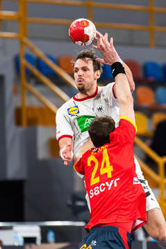 Kai Häfner of Germany and Viran Morros de Argila of Spain
