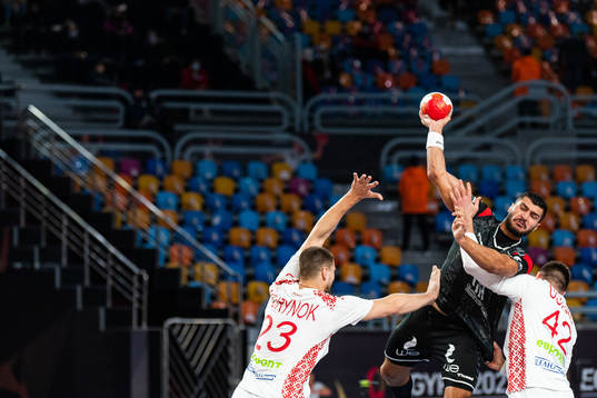 Andrei Yurynok and Aliaksei Ushal of Belarus  defend